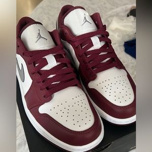 Air Jordan 1 low